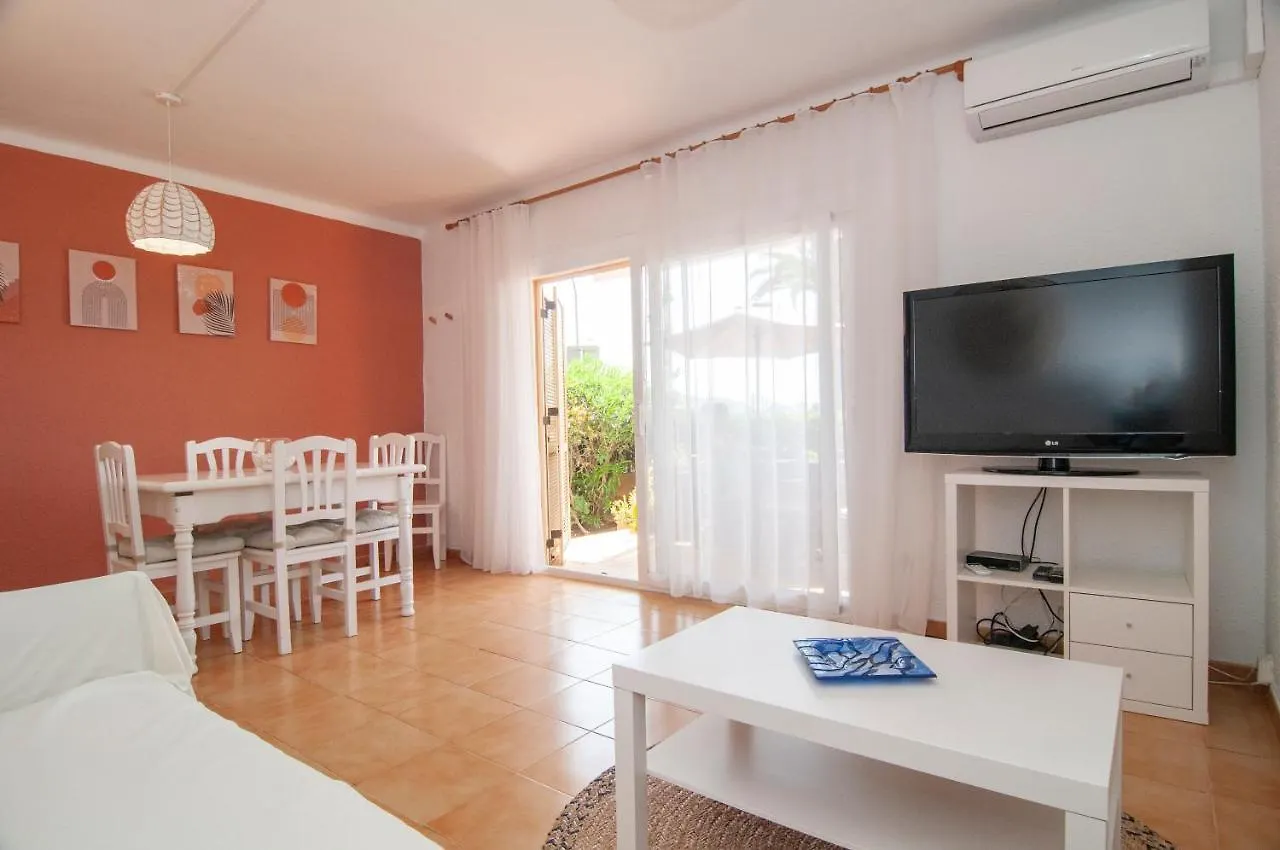 Seafront L'Estartit Apartments إسبانيا