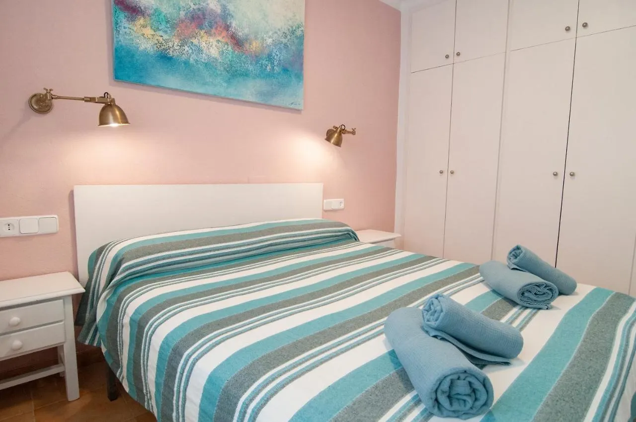 Seafront L'Estartit Apartments