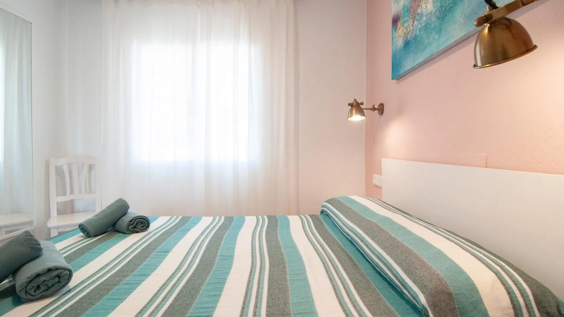 Seafront L'Estartit Apartments 0*,  إسبانيا