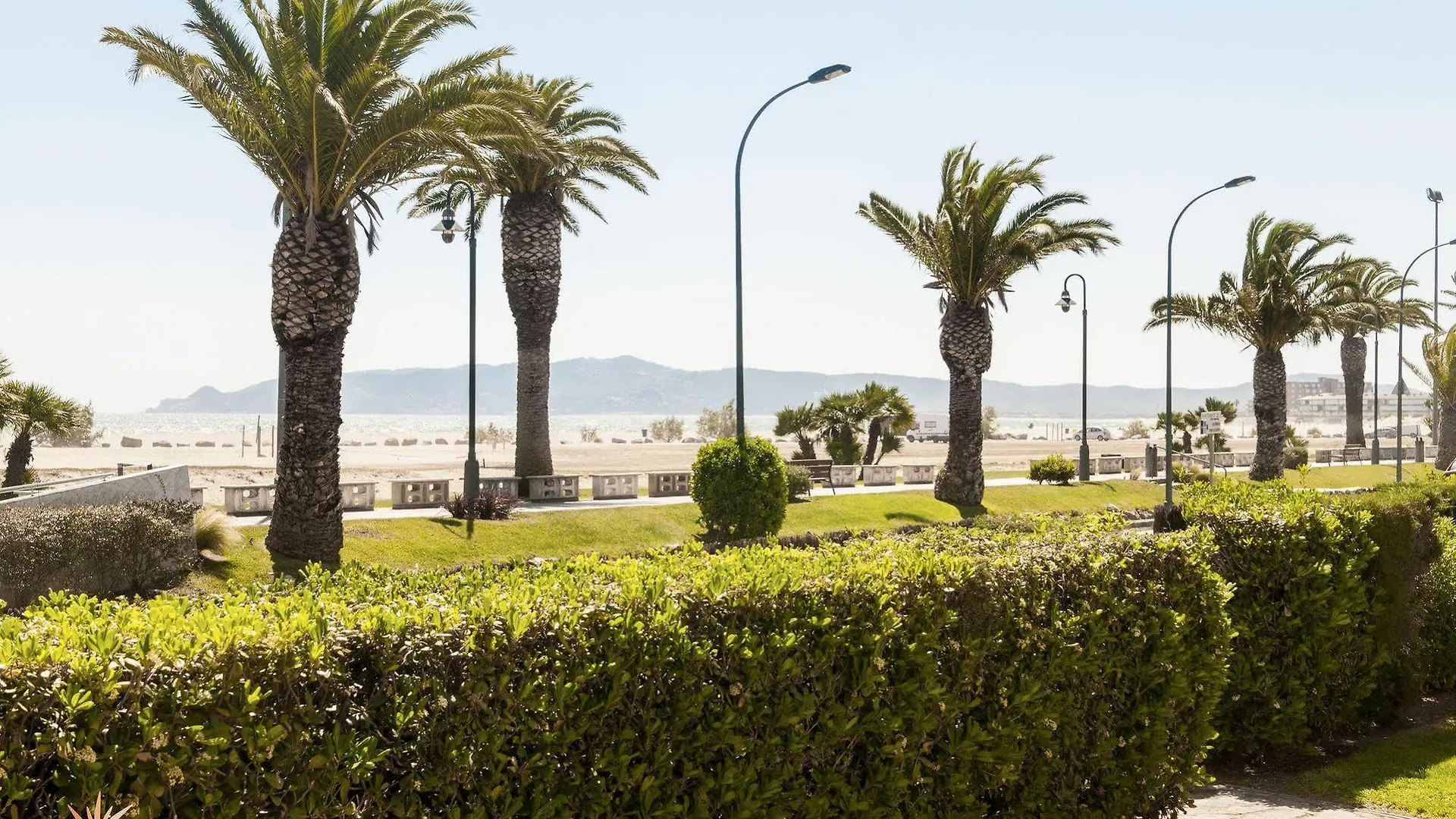 Seafront L'Estartit Apartments