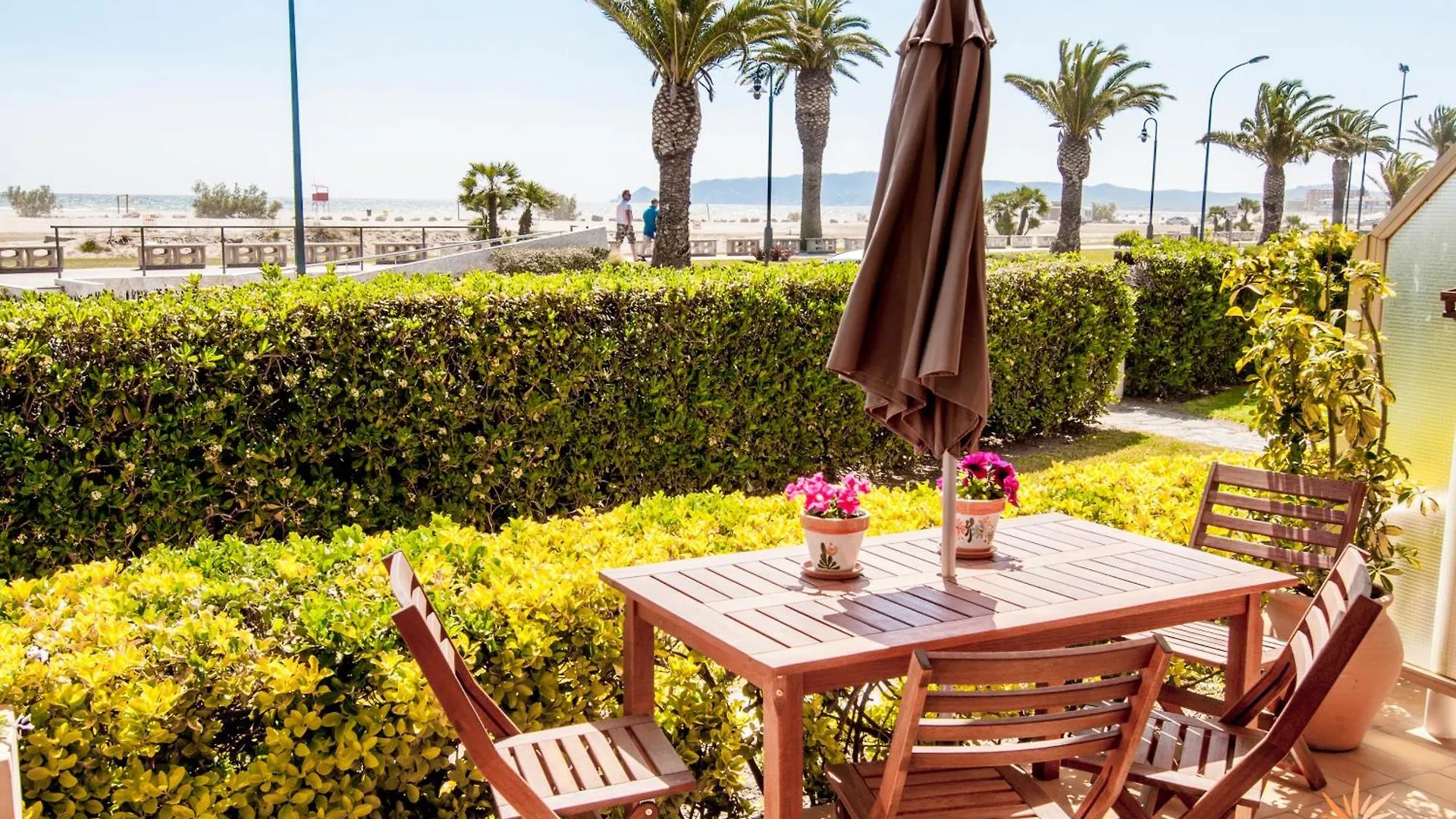 Seafront L'Estartit Apartments