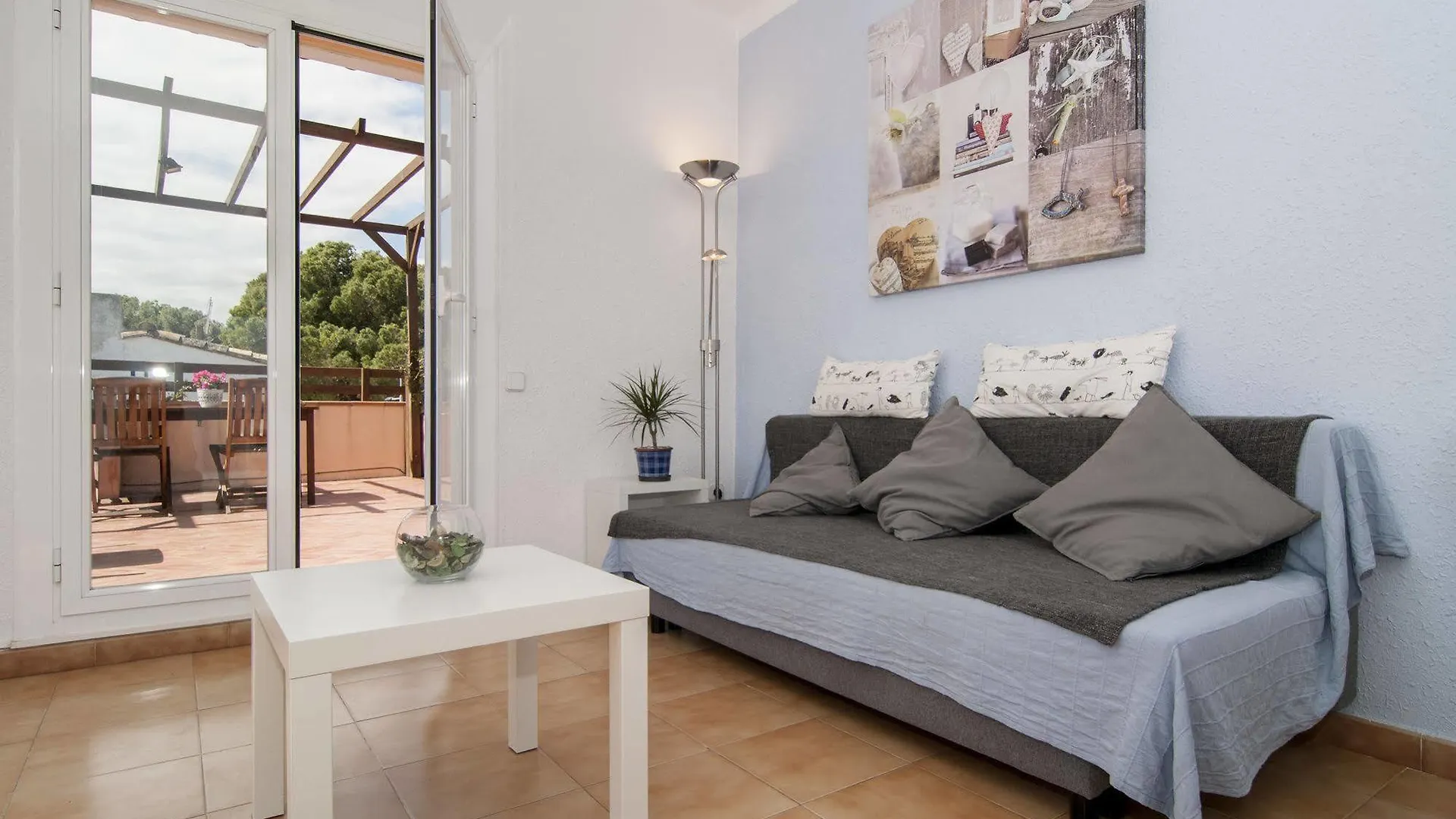 Seafront L'Estartit Apartments